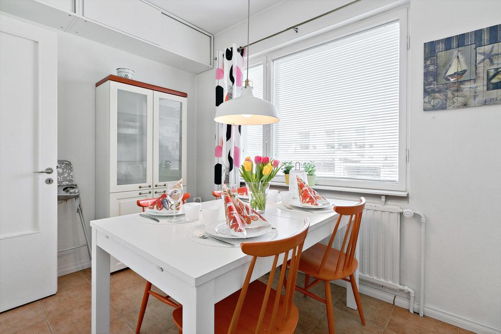 Ferienwohnung Majoitushuoneisto Tuomipuisto Naantali Exterior foto