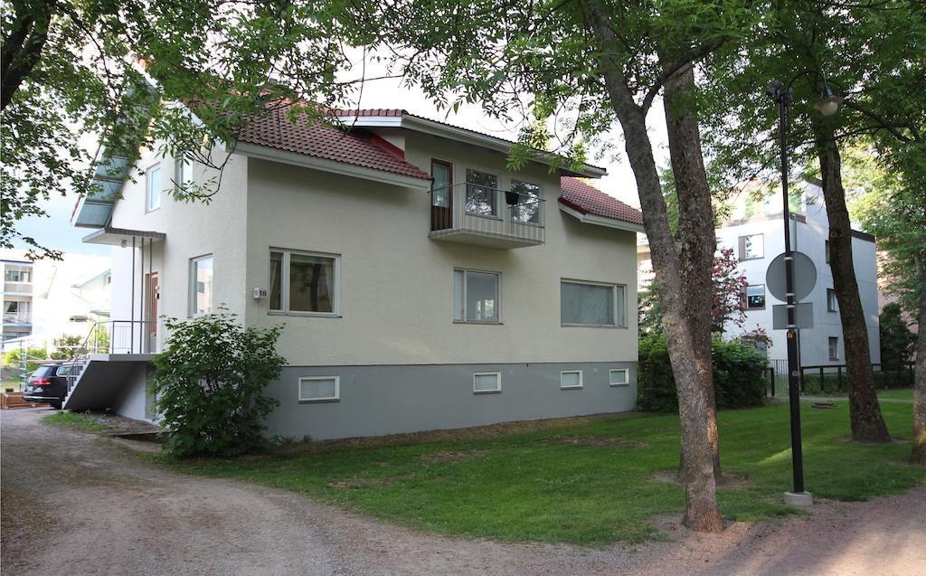Ferienwohnung Majoitushuoneisto Tuomipuisto Naantali Exterior foto