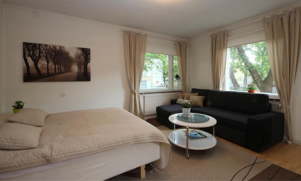 Ferienwohnung Majoitushuoneisto Tuomipuisto Naantali Zimmer foto